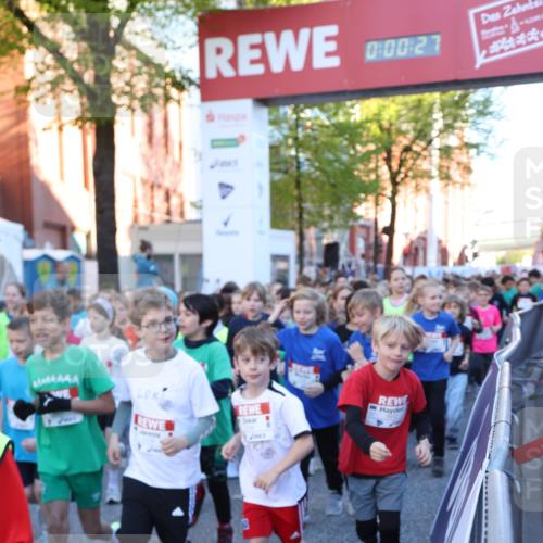 25.04.2025 - Das Zehntel Lena Gebhardt http://msf.ph/oto/7798709 26.04.2025 07:32:20 Allgemein zum Event 0, 00, 27 meine-sportfotos.de