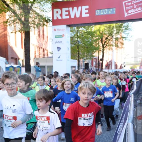 25.04.2025 - Das Zehntel Lena Gebhardt http://msf.ph/oto/7798723 26.04.2025 07:32:21 Allgemein zum Event 2158, 2169, 0, 00, 27, 3902, 2345 meine-sportfotos.de