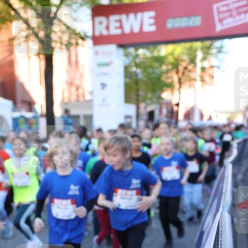 25.04.2025 - Das Zehntel Lena Gebhardt http://msf.ph/oto/7798735 26.04.2025 07:32:21 Allgemein zum Event  meine-sportfotos.de