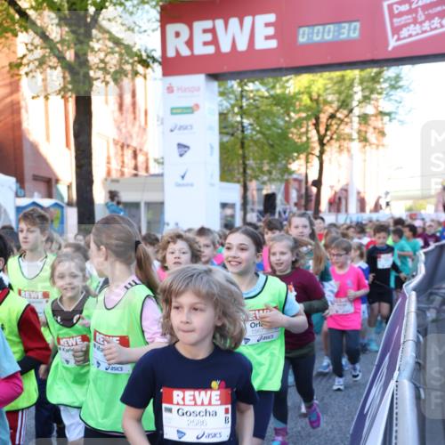 25.04.2025 - Das Zehntel Lena Gebhardt http://msf.ph/oto/7798776 26.04.2025 07:32:24 Allgemein zum Event 00, 30, 2586, 1567 meine-sportfotos.de