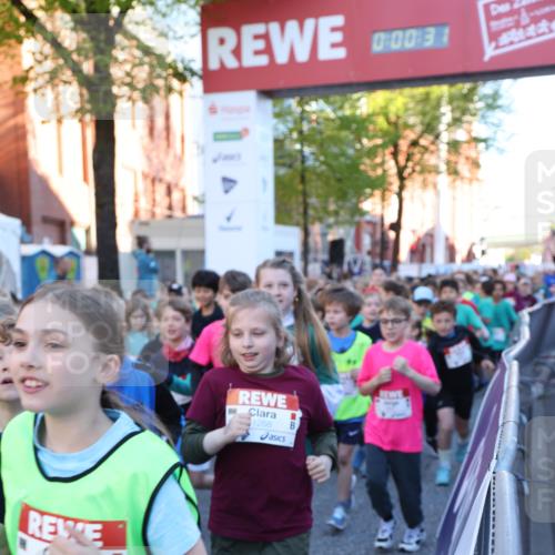 25.04.2025 - Das Zehntel Lena Gebhardt http://msf.ph/oto/7798792 26.04.2025 07:32:25 Allgemein zum Event 0, 00, 31, 1268 meine-sportfotos.de