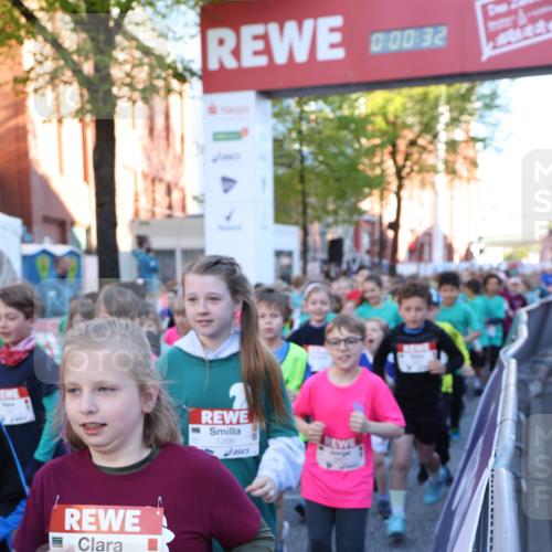 25.04.2025 - Das Zehntel Lena Gebhardt http://msf.ph/oto/7798803 26.04.2025 07:32:25 Allgemein zum Event 1268, 0, 00, 32, 1266, 9 meine-sportfotos.de