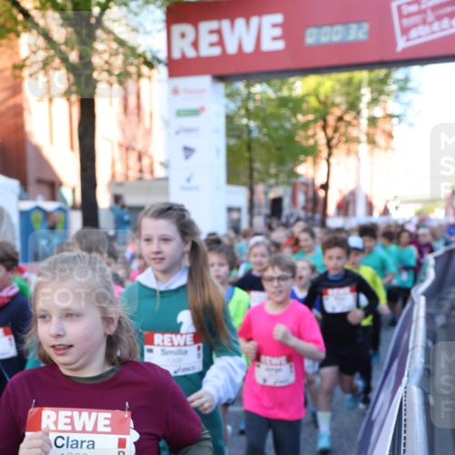 25.04.2025 - Das Zehntel Lena Gebhardt http://msf.ph/oto/7798806 26.04.2025 07:32:25 Allgemein zum Event 1268, 00032, 1206 meine-sportfotos.de