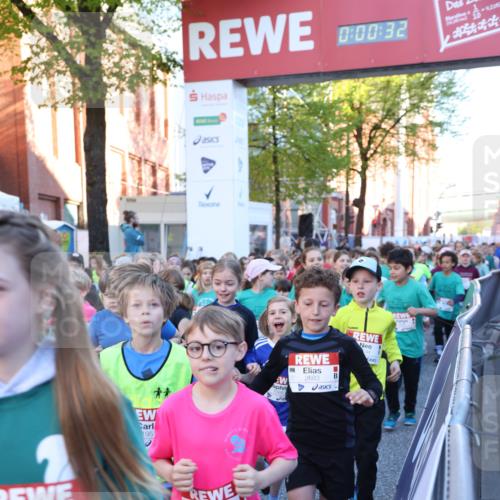 25.04.2025 - Das Zehntel Lena Gebhardt http://msf.ph/oto/7798818 26.04.2025 07:32:26 Allgemein zum Event 195, 0, 00, 32, 42345, 1266, 98, 3441, 2683 meine-sportfotos.de