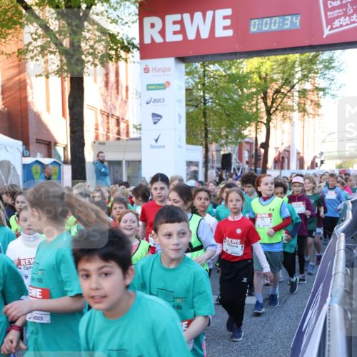 25.04.2025 - Das Zehntel Lena Gebhardt http://msf.ph/oto/7798863 26.04.2025 07:32:28 Allgemein zum Event 0, 00, 34 meine-sportfotos.de