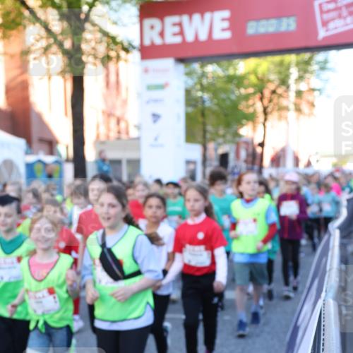 25.04.2025 - Das Zehntel Lena Gebhardt http://msf.ph/oto/7798878 26.04.2025 07:32:29 Allgemein zum Event 000 meine-sportfotos.de