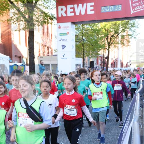 25.04.2025 - Das Zehntel Lena Gebhardt http://msf.ph/oto/7798885 26.04.2025 07:32:29 Allgemein zum Event 1543, 3724, 0, 00, 35, 1770, 10, 42, 345 meine-sportfotos.de