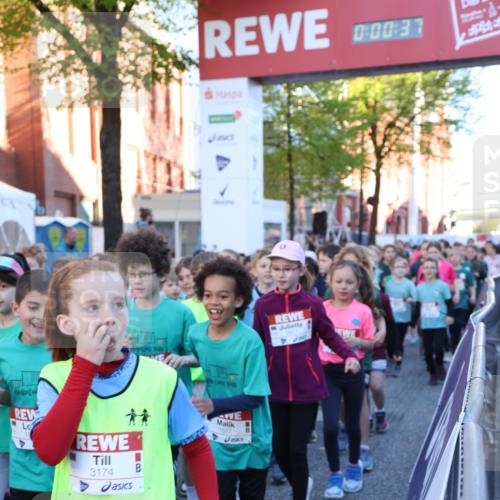 25.04.2025 - Das Zehntel Lena Gebhardt http://msf.ph/oto/7798910 26.04.2025 07:32:31 Allgemein zum Event 3174, 0, 00, 37, 1617 meine-sportfotos.de