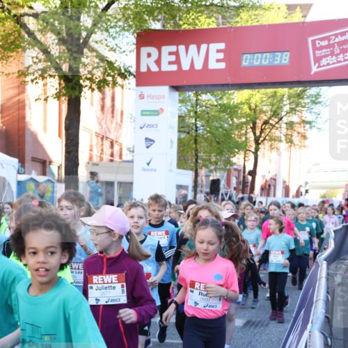 25.04.2025 - Das Zehntel Lena Gebhardt http://msf.ph/oto/7798923 26.04.2025 07:32:31 Allgemein zum Event 1617, 0, 00, 38, 96, 2677, 2680 meine-sportfotos.de