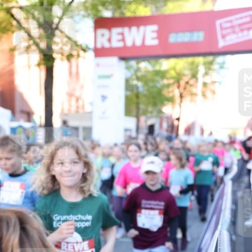 25.04.2025 - Das Zehntel Lena Gebhardt http://msf.ph/oto/7798946 26.04.2025 07:32:33 Allgemein zum Event  meine-sportfotos.de