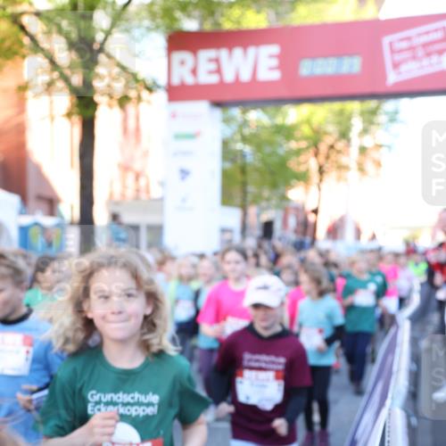 25.04.2025 - Das Zehntel Lena Gebhardt http://msf.ph/oto/7798949 26.04.2025 07:32:33 Allgemein zum Event 1276 meine-sportfotos.de