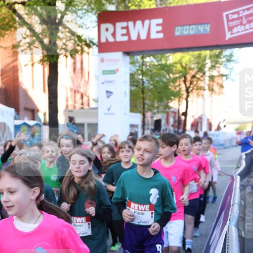 25.04.2025 - Das Zehntel Lena Gebhardt http://msf.ph/oto/7799034 26.04.2025 07:32:37 Allgemein zum Event 0, 00, 44, 2391, 1261 meine-sportfotos.de