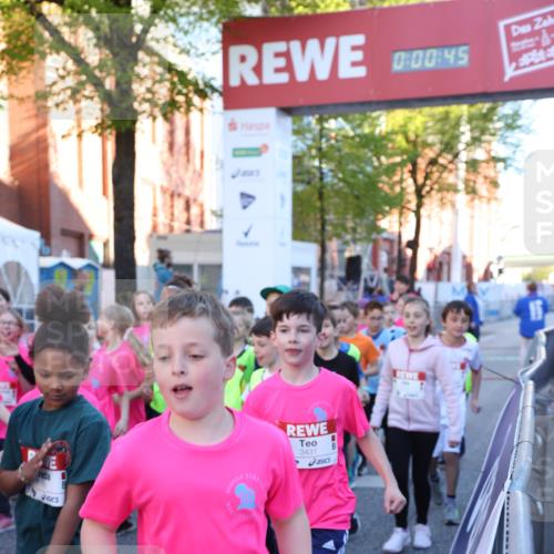 25.04.2025 - Das Zehntel Lena Gebhardt http://msf.ph/oto/7799069 26.04.2025 07:32:39 Allgemein zum Event 3431, 0, 00, 45 meine-sportfotos.de