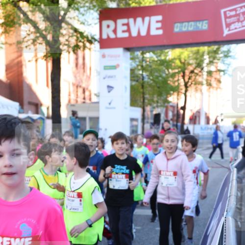 25.04.2025 - Das Zehntel Lena Gebhardt http://msf.ph/oto/7799081 26.04.2025 07:32:39 Allgemein zum Event 3431, 0, 00, 46 meine-sportfotos.de