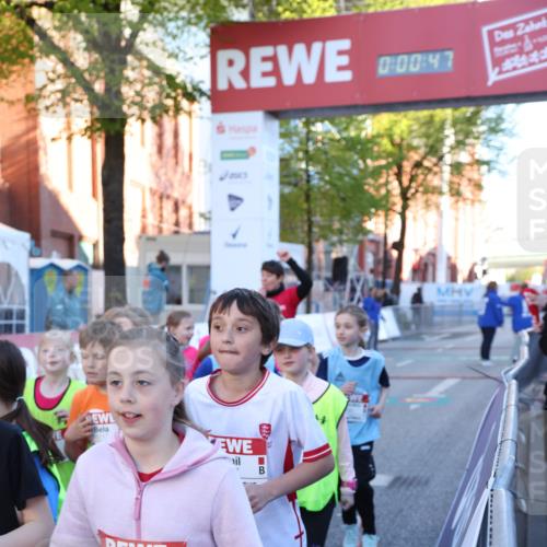 25.04.2025 - Das Zehntel Lena Gebhardt http://msf.ph/oto/7799115 26.04.2025 07:32:41 Allgemein zum Event 2703, 0, 00, 47 meine-sportfotos.de