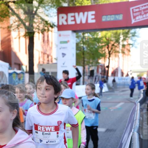 25.04.2025 - Das Zehntel Lena Gebhardt http://msf.ph/oto/7799121 26.04.2025 07:32:41 Allgemein zum Event 3907, 0, 00, 48 meine-sportfotos.de