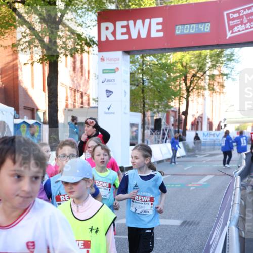 25.04.2025 - Das Zehntel Lena Gebhardt http://msf.ph/oto/7799124 26.04.2025 07:32:42 Allgemein zum Event 0, 00, 48, 081, 3093 meine-sportfotos.de