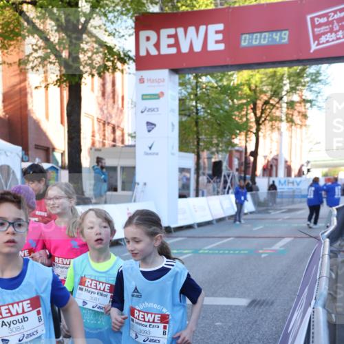 25.04.2025 - Das Zehntel Lena Gebhardt http://msf.ph/oto/7799138 26.04.2025 07:32:42 Allgemein zum Event 3084, 18, 00, 49, 3081, 3093 meine-sportfotos.de