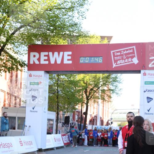 25.04.2025 - Das Zehntel Lena Gebhardt http://msf.ph/oto/7799153 26.04.2025 07:33:39 Allgemein zum Event 0, 08, 46, 2724, 5, 4, 2145 meine-sportfotos.de