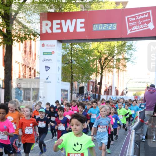 25.04.2025 - Das Zehntel Lena Gebhardt http://msf.ph/oto/7799242 26.04.2025 07:34:22 Allgemein zum Event 2724, 0, 02, 29, 3013, 42345 meine-sportfotos.de