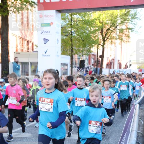 25.04.2025 - Das Zehntel Lena Gebhardt http://msf.ph/oto/7799315 26.04.2025 07:34:26 Allgemein zum Event 2071, 2067 meine-sportfotos.de