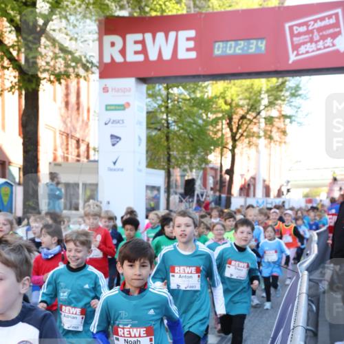 25.04.2025 - Das Zehntel Lena Gebhardt http://msf.ph/oto/7799355 26.04.2025 07:34:28 Allgemein zum Event 708, 0, 02, 34, 1882, 1874, 1878 meine-sportfotos.de