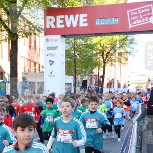 25.04.2025 - Das Zehntel Lena Gebhardt http://msf.ph/oto/7799358 26.04.2025 07:34:28 Allgemein zum Event 0, 02, 34, 42345, 3724, 1874, 1878, 1873 meine-sportfotos.de