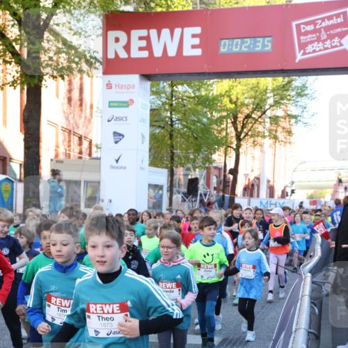 25.04.2025 - Das Zehntel Lena Gebhardt http://msf.ph/oto/7799364 26.04.2025 07:34:28 Allgemein zum Event 02, 35, 42345, 3724, 187, 1873 meine-sportfotos.de