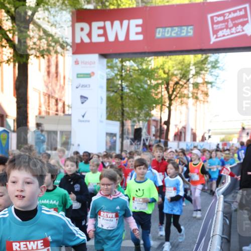 25.04.2025 - Das Zehntel Lena Gebhardt http://msf.ph/oto/7799369 26.04.2025 07:34:29 Allgemein zum Event 1873, 0, 02, 35, 1880 meine-sportfotos.de