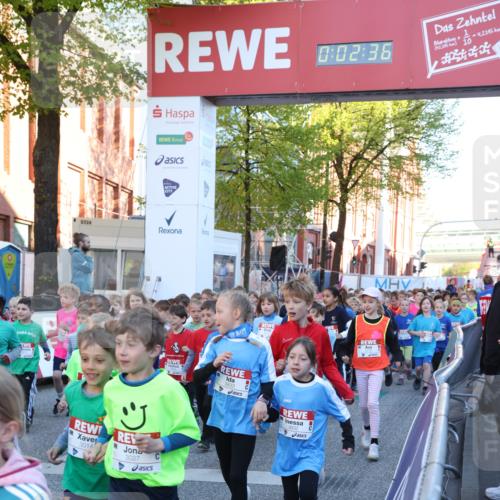 25.04.2025 - Das Zehntel Lena Gebhardt http://msf.ph/oto/7799391 26.04.2025 07:34:29 Allgemein zum Event 00236, 4, 2145, 2724, 3014, 3027 meine-sportfotos.de