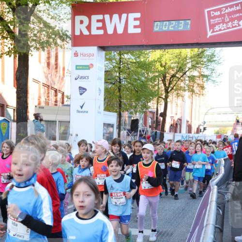 25.04.2025 - Das Zehntel Lena Gebhardt http://msf.ph/oto/7799406 26.04.2025 07:34:30 Allgemein zum Event 0, 02, 37, 2724, 3833, 3832, 4, 2145 meine-sportfotos.de