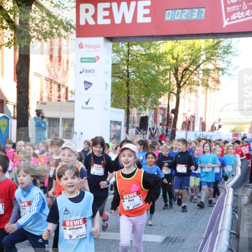 25.04.2025 - Das Zehntel Lena Gebhardt http://msf.ph/oto/7799417 26.04.2025 07:34:31 Allgemein zum Event 0, 02, 37, 2724, 3071, 2775 meine-sportfotos.de