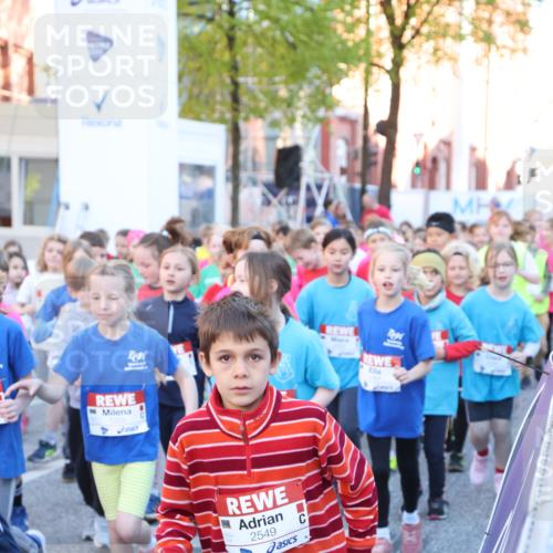 25.04.2025 - Das Zehntel Lena Gebhardt http://msf.ph/oto/7799452 26.04.2025 07:34:34 Allgemein zum Event 1205, 2549 meine-sportfotos.de