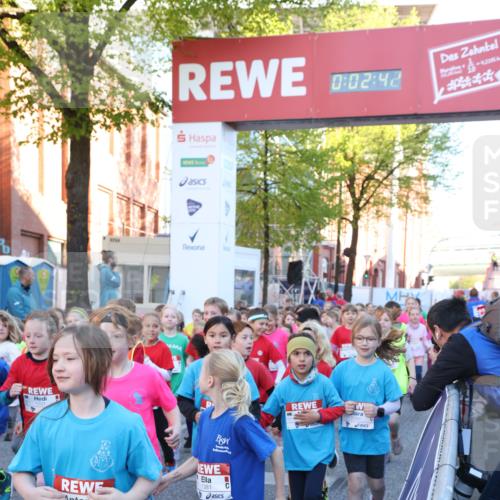 25.04.2025 - Das Zehntel Lena Gebhardt http://msf.ph/oto/7799470 26.04.2025 07:34:35 Allgemein zum Event 0, 02, 42, 2078, 1381, 2345 meine-sportfotos.de