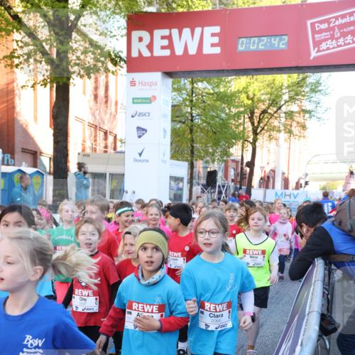 25.04.2025 - Das Zehntel Lena Gebhardt http://msf.ph/oto/7799476 26.04.2025 07:34:36 Allgemein zum Event 1381, 02, 42, 42345, 2724, 3937, 2066 meine-sportfotos.de