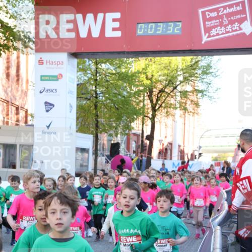 25.04.2025 - Das Zehntel Lena Gebhardt http://msf.ph/oto/7799678 26.04.2025 07:35:25 Allgemein zum Event 0, 03, 32, 3264, 134, 1588, 1315, 4, 2145 meine-sportfotos.de