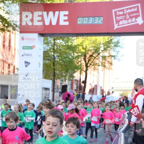 25.04.2025 - Das Zehntel Lena Gebhardt http://msf.ph/oto/7799683 26.04.2025 07:35:26 Allgemein zum Event 3279, 0, 03, 32, 1341, 82365 meine-sportfotos.de