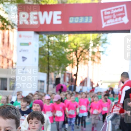 25.04.2025 - Das Zehntel Lena Gebhardt http://msf.ph/oto/7799691 26.04.2025 07:35:26 Allgemein zum Event 33, 00333 meine-sportfotos.de