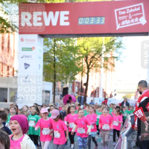 25.04.2025 - Das Zehntel Lena Gebhardt http://msf.ph/oto/7799694 26.04.2025 07:35:27 Allgemein zum Event 3308, 0, 03, 33 meine-sportfotos.de