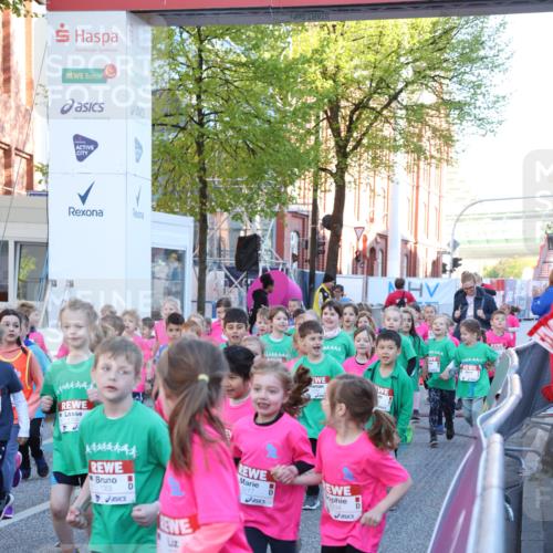 25.04.2025 - Das Zehntel Lena Gebhardt http://msf.ph/oto/7799724 26.04.2025 07:35:29 Allgemein zum Event 1303, 3277, 304 meine-sportfotos.de