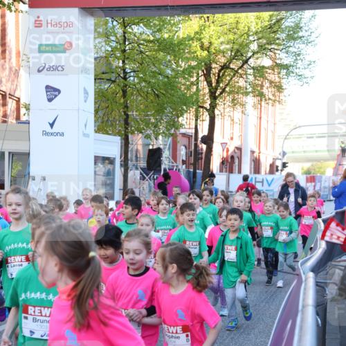 25.04.2025 - Das Zehntel Lena Gebhardt http://msf.ph/oto/7799731 26.04.2025 07:35:30 Allgemein zum Event 1303, 1274, 304 meine-sportfotos.de