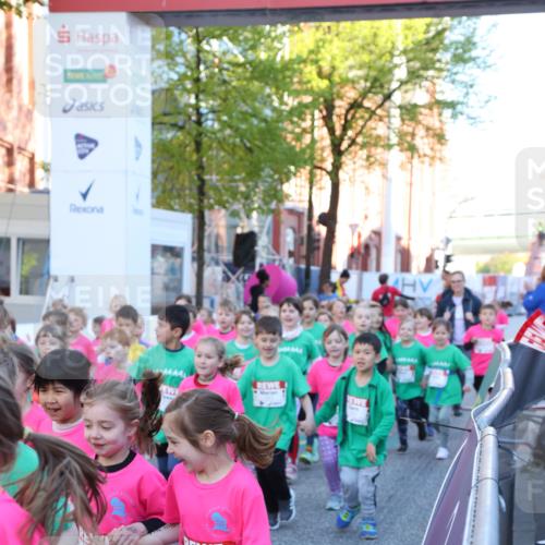 25.04.2025 - Das Zehntel Lena Gebhardt http://msf.ph/oto/7799734 26.04.2025 07:35:30 Allgemein zum Event 3277, 3304 meine-sportfotos.de