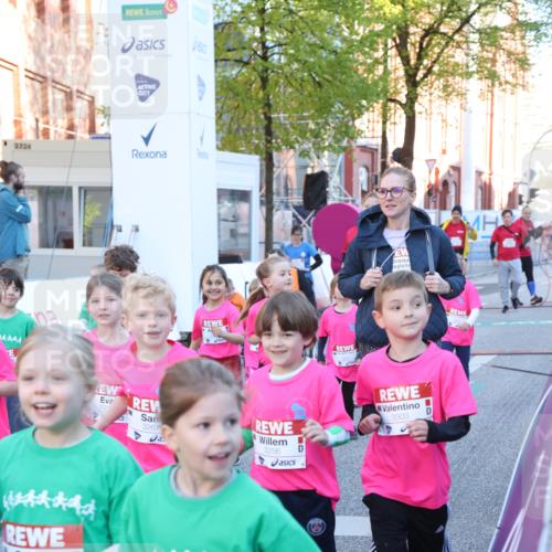 25.04.2025 - Das Zehntel Lena Gebhardt http://msf.ph/oto/7799791 26.04.2025 07:35:34 Allgemein zum Event 2724, 4444, 33, 3267, 3256, 444444, 1310, 3303 meine-sportfotos.de