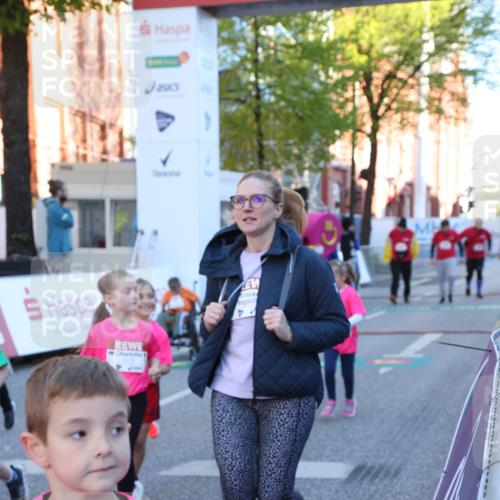 25.04.2025 - Das Zehntel Lena Gebhardt http://msf.ph/oto/7799826 26.04.2025 07:35:35 Allgemein zum Event 3303 meine-sportfotos.de