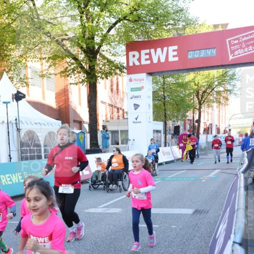 25.04.2025 - Das Zehntel Lena Gebhardt http://msf.ph/oto/7799864 26.04.2025 07:35:37 Allgemein zum Event 0, 03, 44, 11, 4, 2145, 44 meine-sportfotos.de