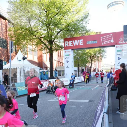 25.04.2025 - Das Zehntel Lena Gebhardt http://msf.ph/oto/7799866 26.04.2025 07:35:38 Allgemein zum Event 273 meine-sportfotos.de