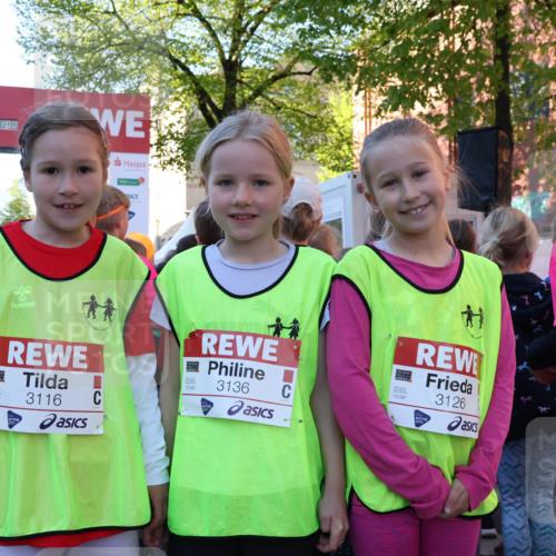 25.04.2025 - Das Zehntel Luisa Fischer http://msf.ph/oto/7799918 26.04.2025 08:33:54 Allgemein zum Event 3116, 3116, 3136, 3136, 3126, 3126, 2015 meine-sportfotos.de