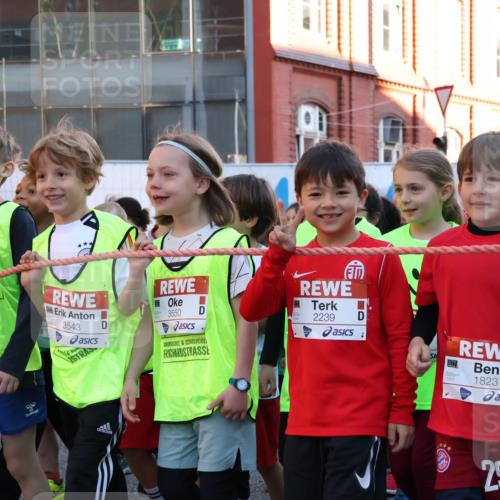 25.04.2025 - Das Zehntel Luisa Fischer http://msf.ph/oto/7799938 26.04.2025 08:34:53 Allgemein zum Event 3549, 3543, 2, 22, 3550, 2239, 1823, 25, 18, 02 meine-sportfotos.de