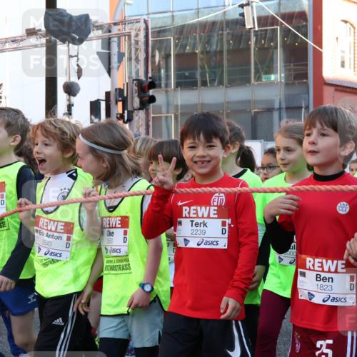 25.04.2025 - Das Zehntel Luisa Fischer http://msf.ph/oto/7799945 26.04.2025 08:34:54 Allgemein zum Event 2240, 3549, 3543, 3550, 2239, 000, 1823, 25, 300, 1813 meine-sportfotos.de