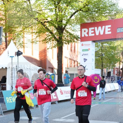25.04.2025 - Das Zehntel Lena Gebhardt http://msf.ph/oto/7799954 26.04.2025 07:35:44 Allgemein zum Event 0, 0, 2724 meine-sportfotos.de